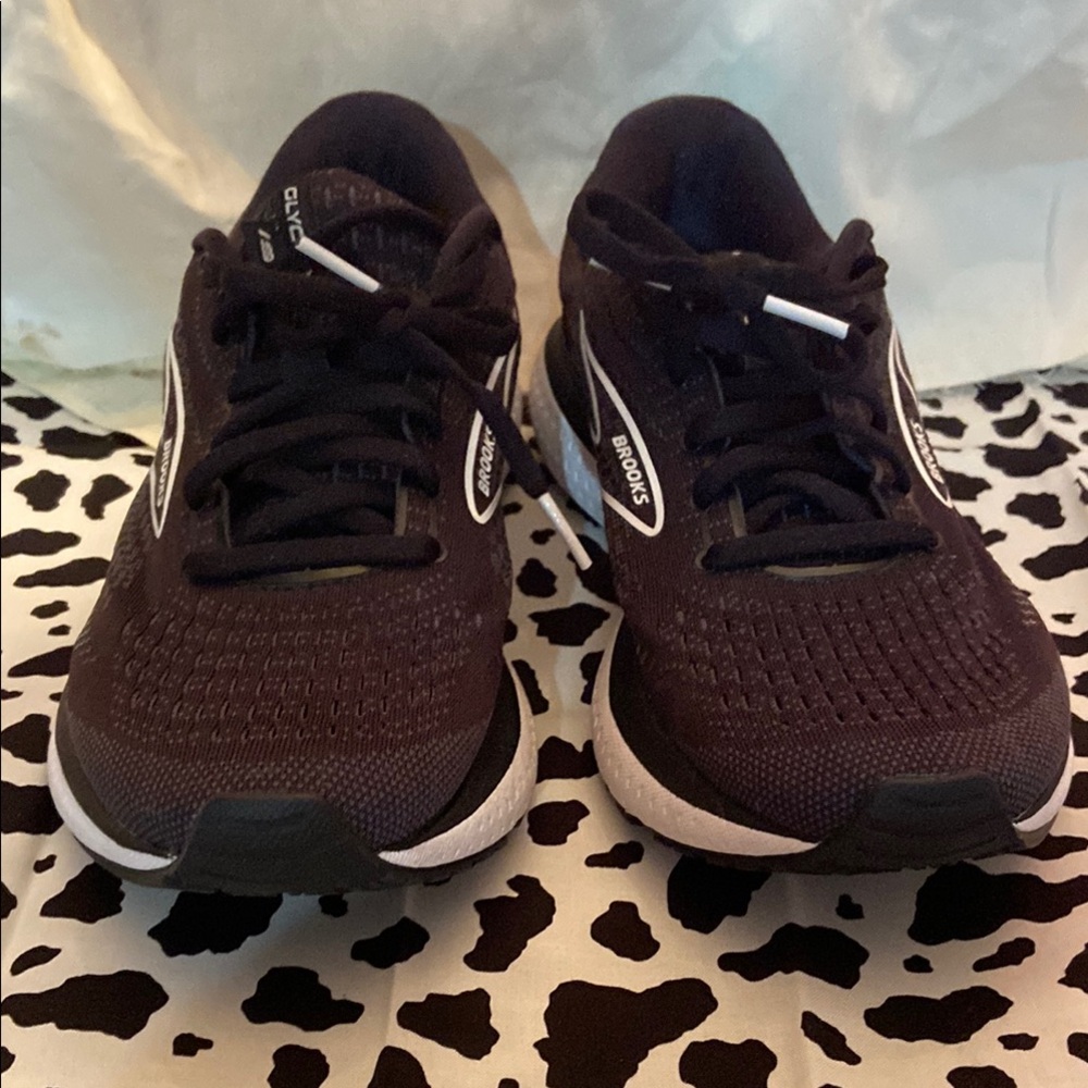 Brooks Wide Fit Running Shoes Glycerin 19